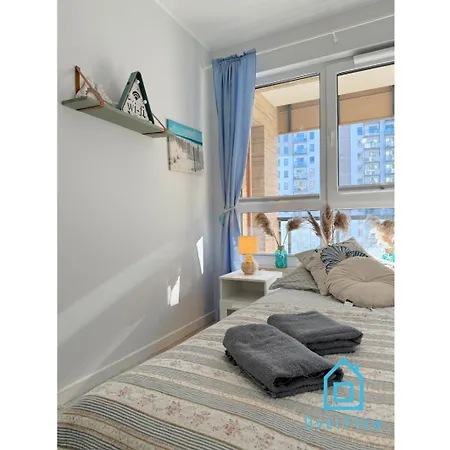 Coast With Sauna & Gym, 5 Min To Baltic Sea & Polsat Arena Apartment